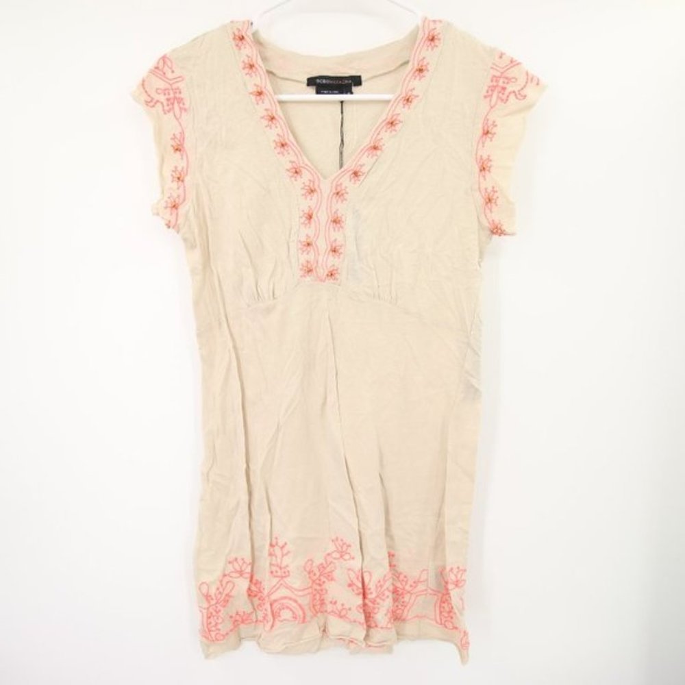 BCBGMAXAZRIA Tan Coral Embroidered V-Neck Short Sleeve Blouse Floral Size Medium
